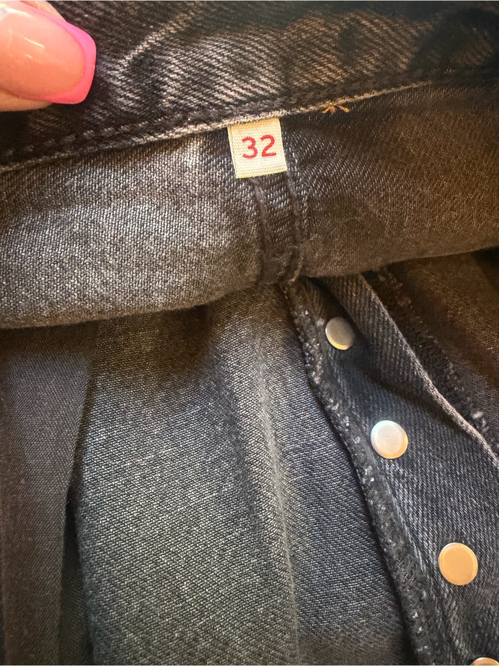Levi's Washed Black Denim Midi Skirt with Side Slit - Picture 5 of 6